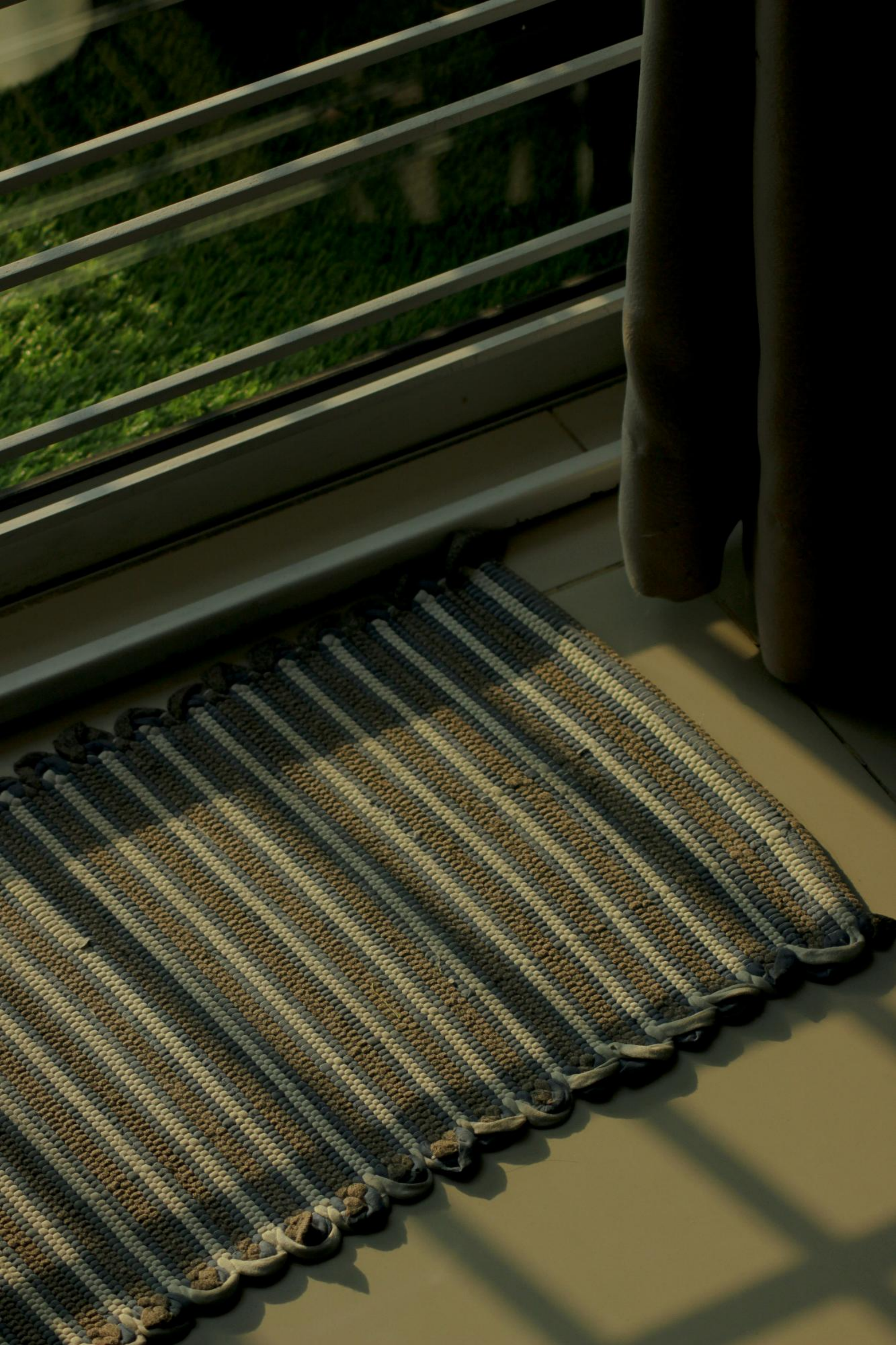 Benefits of Installing Artificial Turf on Decks